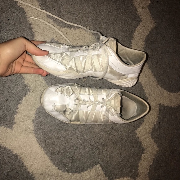 used cheer shoes